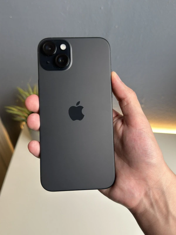 Iphone 15, Black , Dual Sim, Sim Física 🇪🇺's foto | La Gran Manzana |  BizneCubano