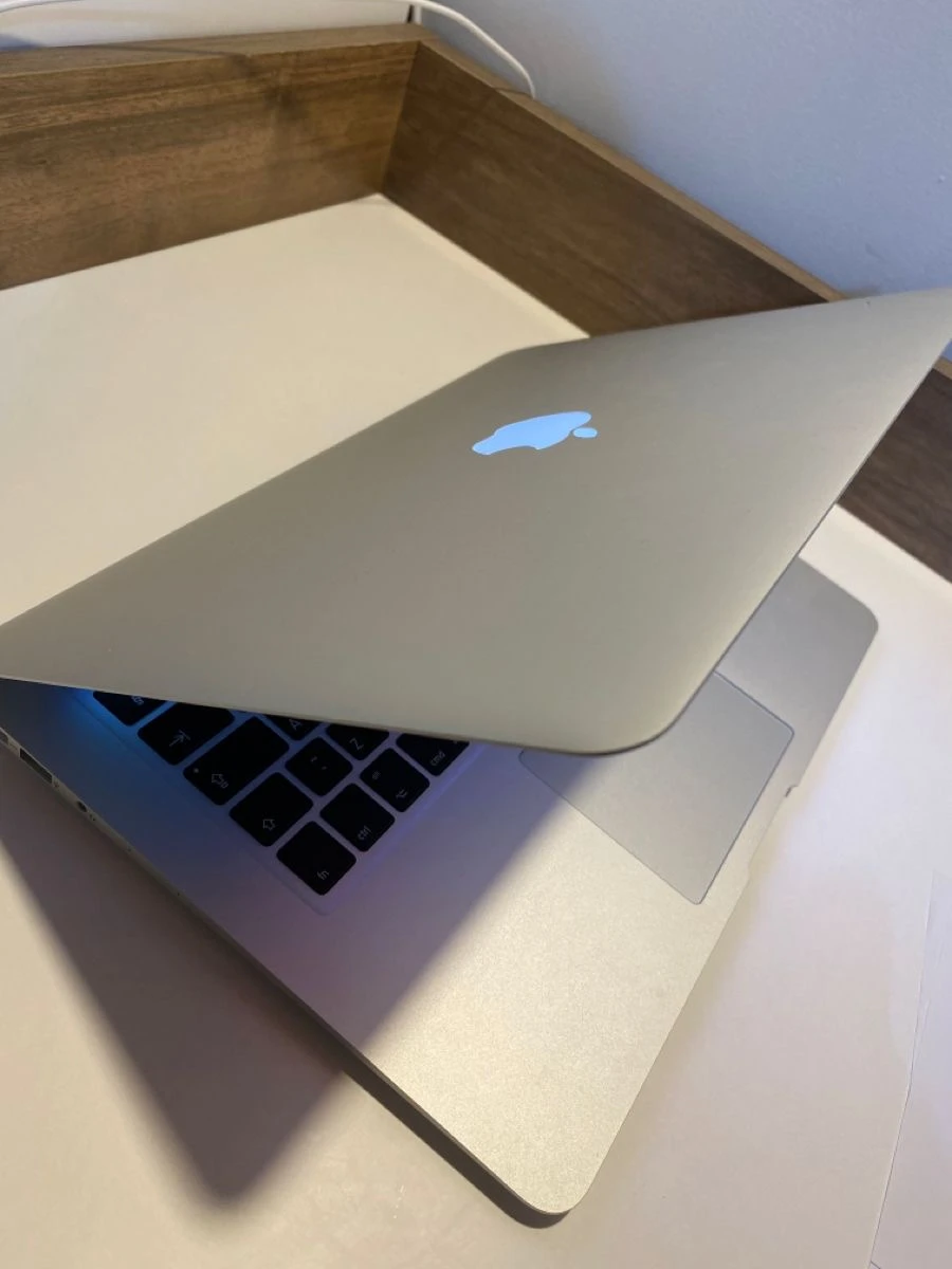 MacBook Air ,A1466, 2017's foto | La Gran Manzana |  BizneCubano