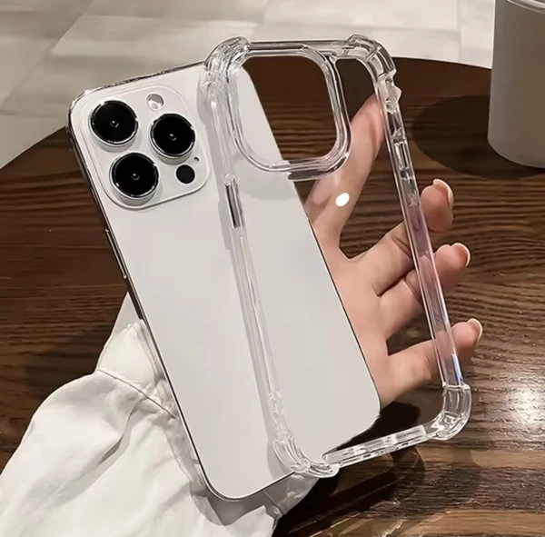 Funda trasparente para iPhone 14 Pro's foto | La Gran Manzana |  BizneCubano