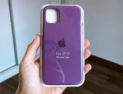 Funda de Silicona para iPhone 11 Original Apple  - Color Morado's foto | La Gran Manzana |  BizneCubano