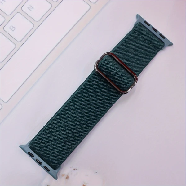 Correa elástica con trenzado ajustable para Apple Watch de 44mm - Color Verde Bosque's foto | La Gran Manzana |  BizneCubano