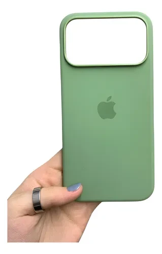 iPhone 17 pro Max verde militar's foto | La Gran Manzana |  BizneCubano